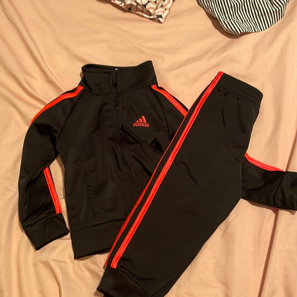2T adidas track suit in black and pink